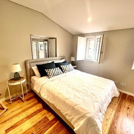 Discover Lisbons History - Stylish Apartment In Alfama Εξωτερικό φωτογραφία