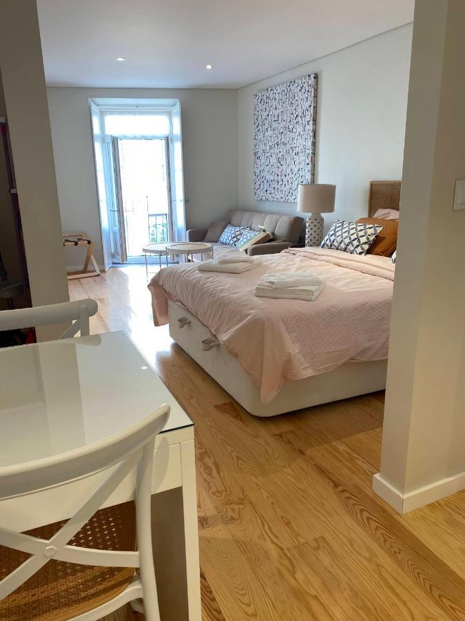 Discover Lisbons History - Stylish Apartment In Alfama Εξωτερικό φωτογραφία