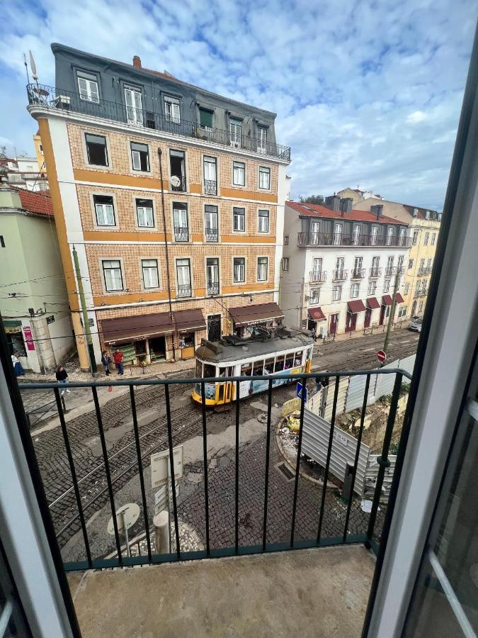 Discover Lisbons History - Stylish Apartment In Alfama Εξωτερικό φωτογραφία