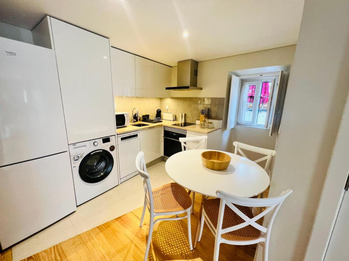 Discover Lisbons History - Stylish Apartment In Alfama Εξωτερικό φωτογραφία